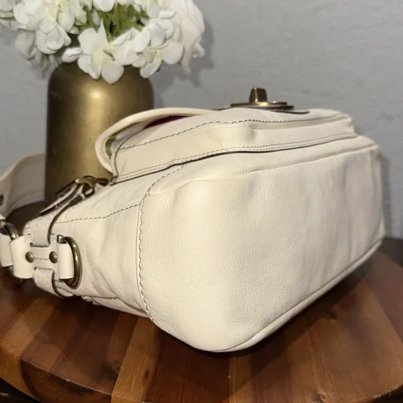 COACH Legacy 1127 65th Anniversary Shoulder Bag Off-White Cream Vachetta Leather - Picture 15 of 16